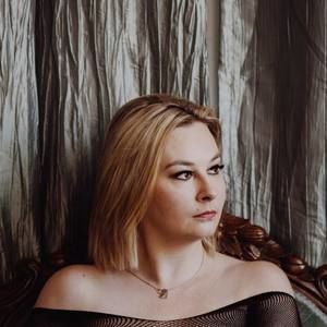 Meet your Posher, Priscilla